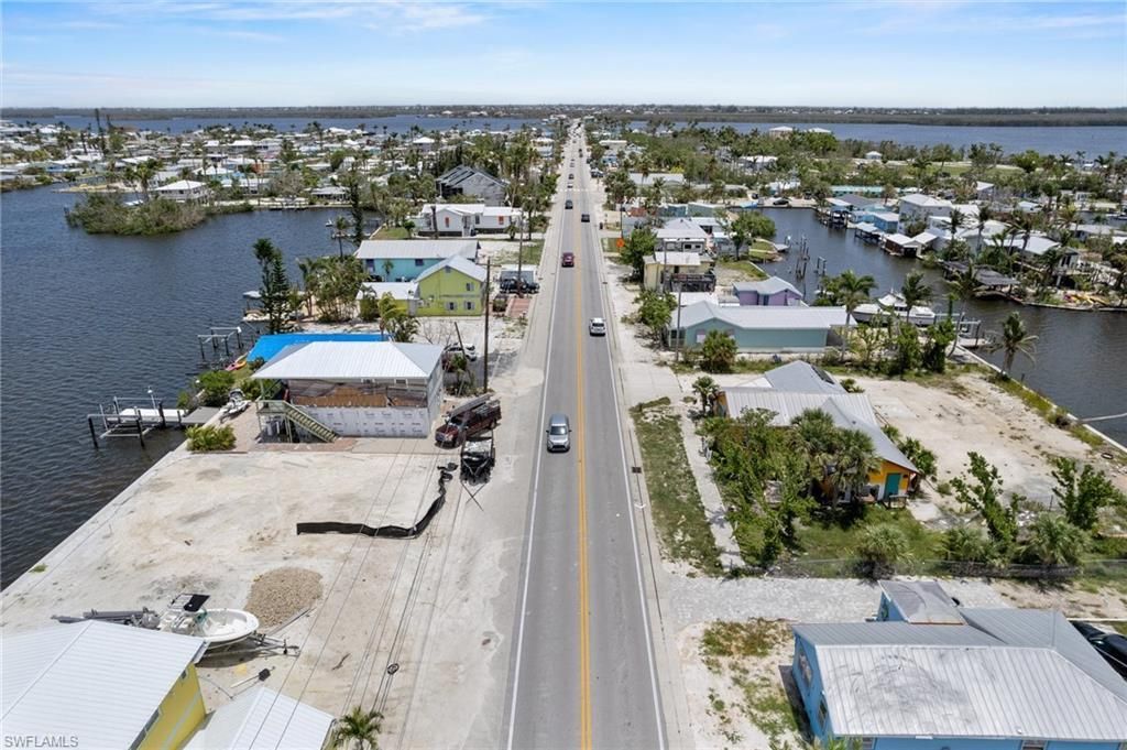 4712 Pine Island Rd Nw, Matlacha, FL 33993 Photo