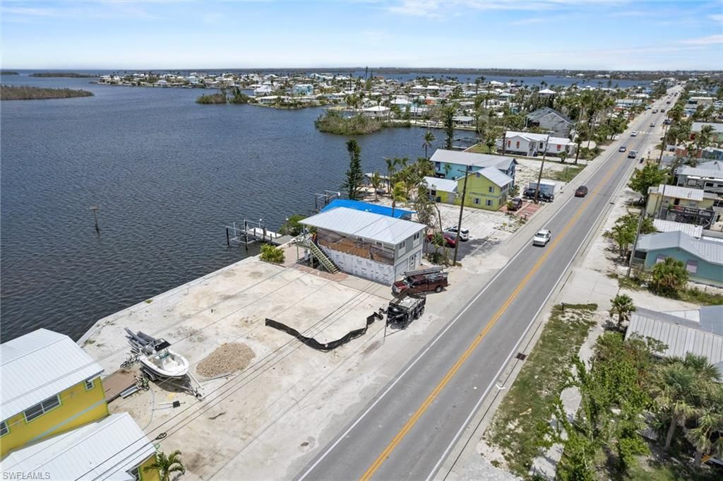 4712 Pine Island Rd Nw, Matlacha, FL 33993 Photo