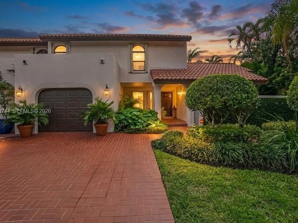 7812 SW 88th Ter , Miami, FL 33156