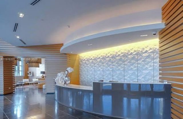 3301 NE 1st Ave, Unit H1402, Miami, FL 33137 Photo