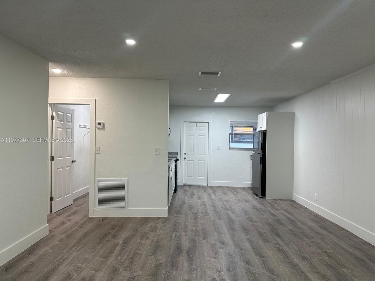 112 NW 2nd Ave, Unit A, Hallandale Beach, FL 33009 Photo