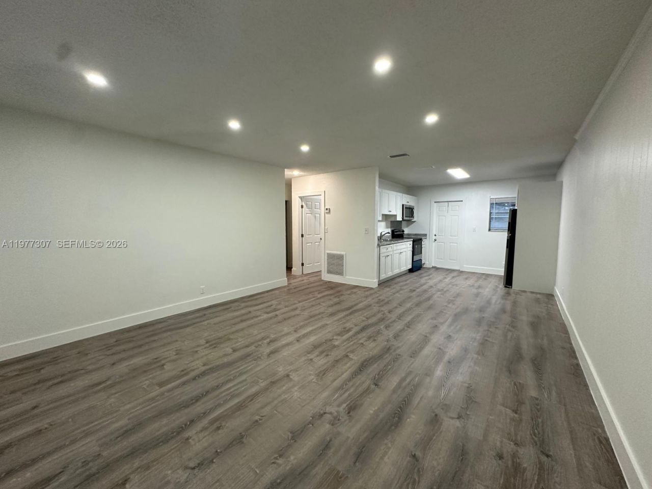 112 NW 2nd Ave, Unit A, Hallandale Beach, FL 33009 Photo