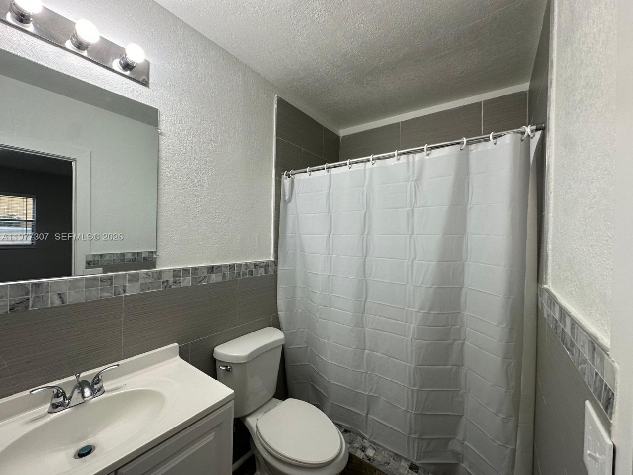 112 NW 2nd Ave, Unit A, Hallandale Beach, FL 33009 Photo