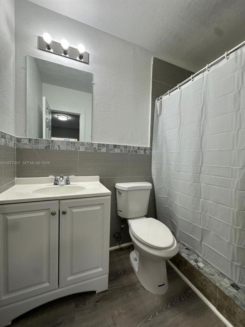 112 NW 2nd Ave, Unit A, Hallandale Beach, FL 33009 Photo