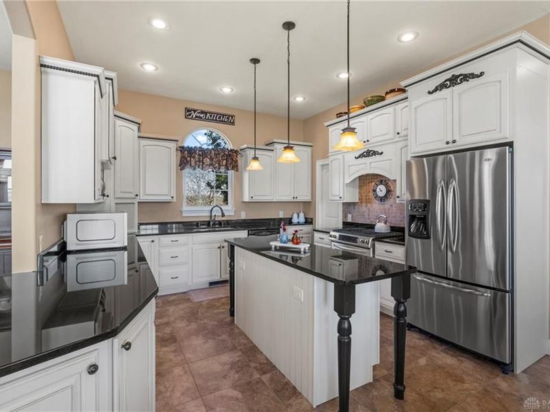 7501 S Brookstone Place, Brookville, OH 45309 Photo 23