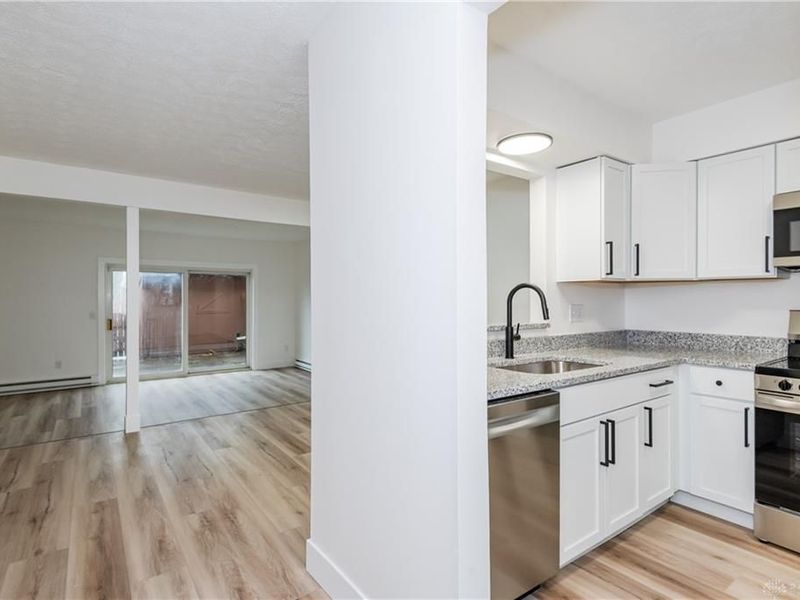 4517 Bonita Drive, Unit 8, Middletown, OH 45044 Photo 7