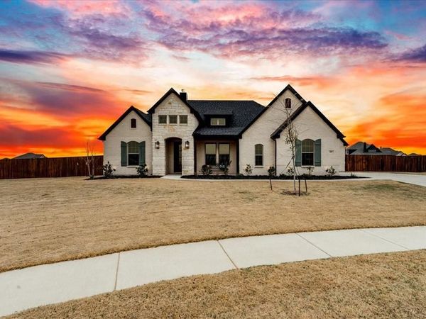 101 Grey Wolf Court , Godley, TX 76044