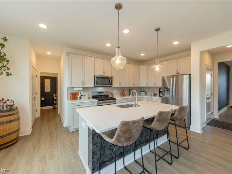 8810 Leatherleaf Drive, Columbia Station, OH 44028 Photo 12