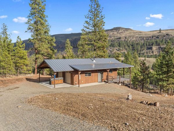 31741 E Ringneck Ln, Davenport, WA 99112