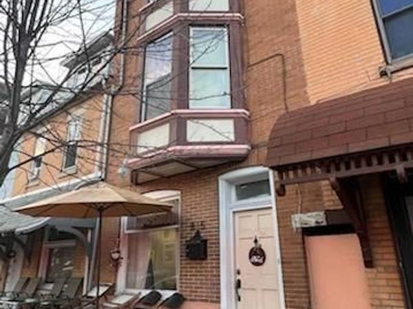 815 W CHEW STREET , ALLENTOWN, PA 18104