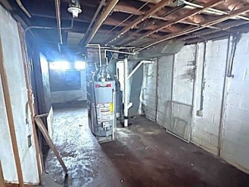 4154 E 153rd Street, Cleveland, OH 44108 Photo 11