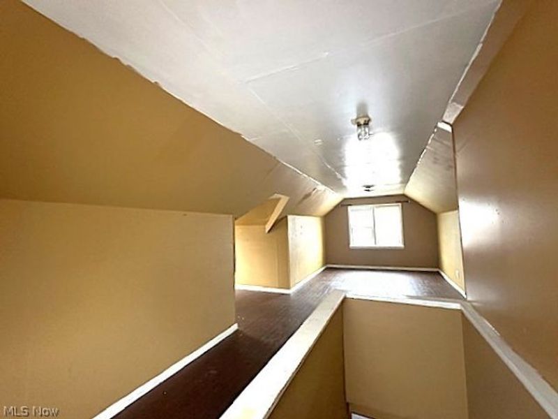 4154 E 153rd Street, Cleveland, OH 44108 Photo 8