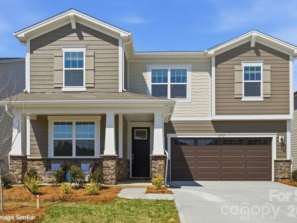 2718 Phoenix Court, Gastonia, NC 28052