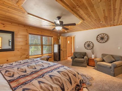 323 Gateway Drive, Lake Almanor, CA 96137 Photo