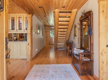 323 Gateway Drive, Lake Almanor, CA 96137 Photo