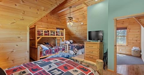 323 Gateway Drive, Lake Almanor, CA 96137 Photo