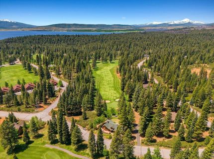 323 Gateway Drive, Lake Almanor, CA 96137 Photo