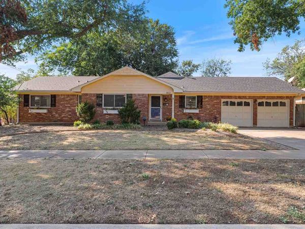 402 N Manning Street, Stillwater, OK 74075
