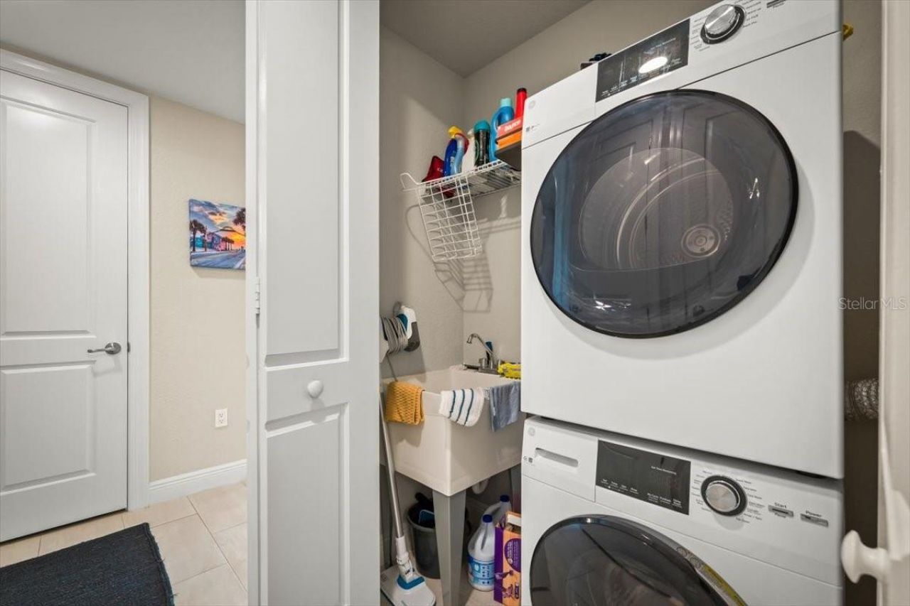 1 Riverwalk Drive, Unit 303, New Smyrna Beach, FL 32169 Photo