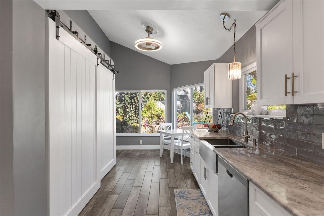 10833 97th Street , Largo, FL 33773 Photo