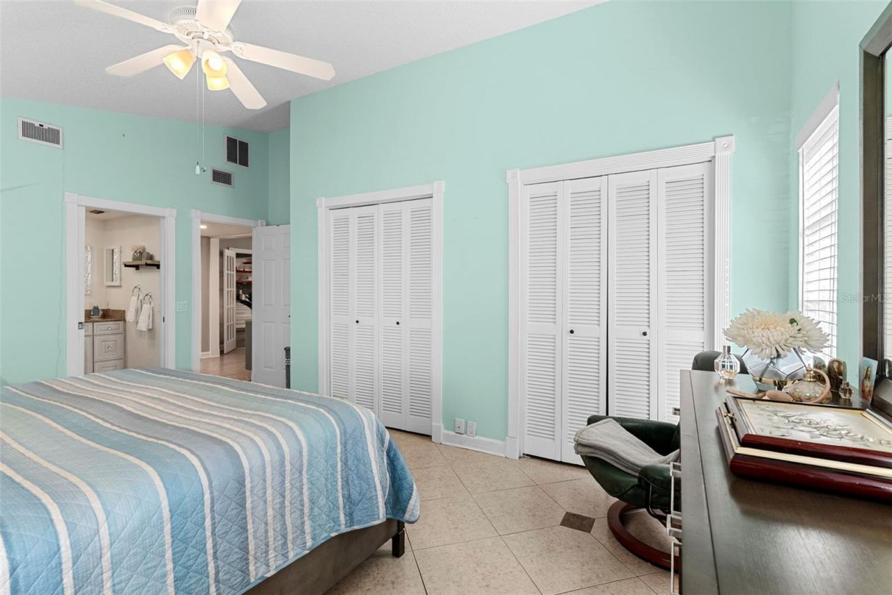 10833 97th Street , Largo, FL 33773 Photo