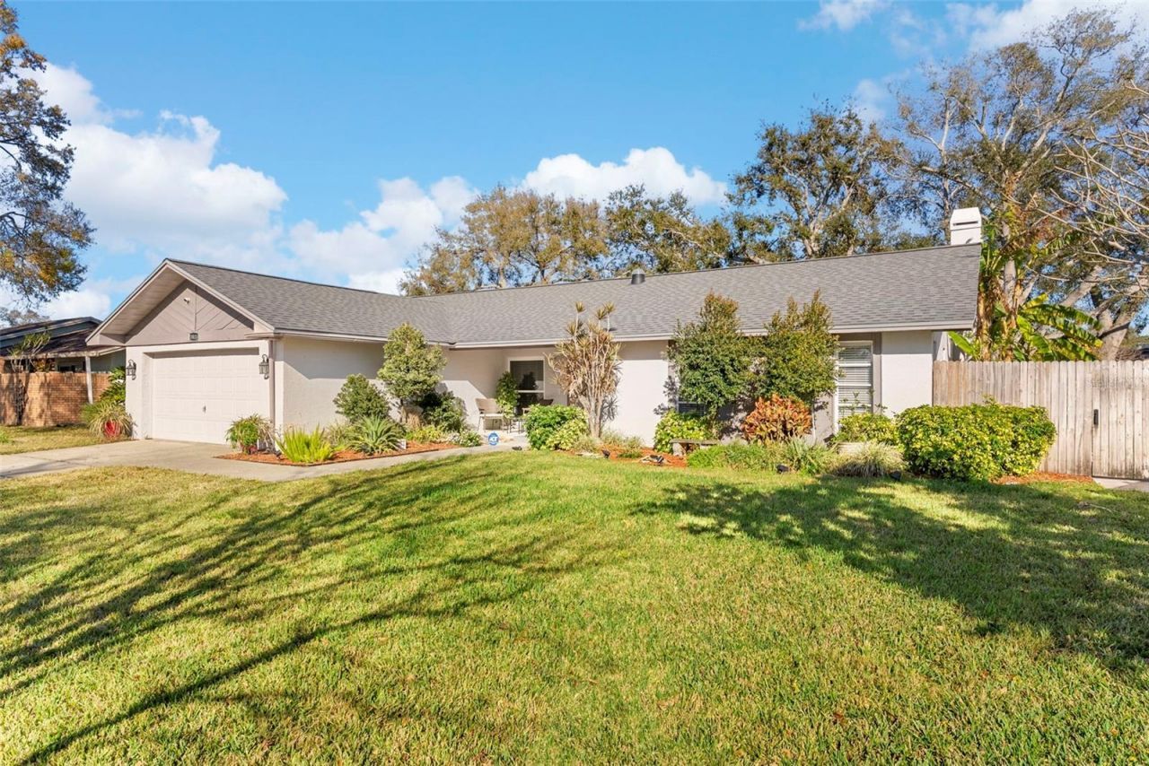 10833 97th Street , Largo, FL 33773 Photo