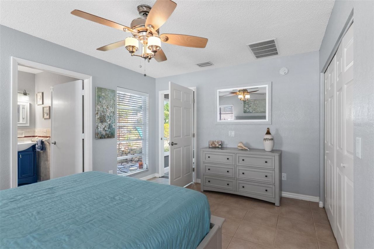 10833 97th Street , Largo, FL 33773 Photo