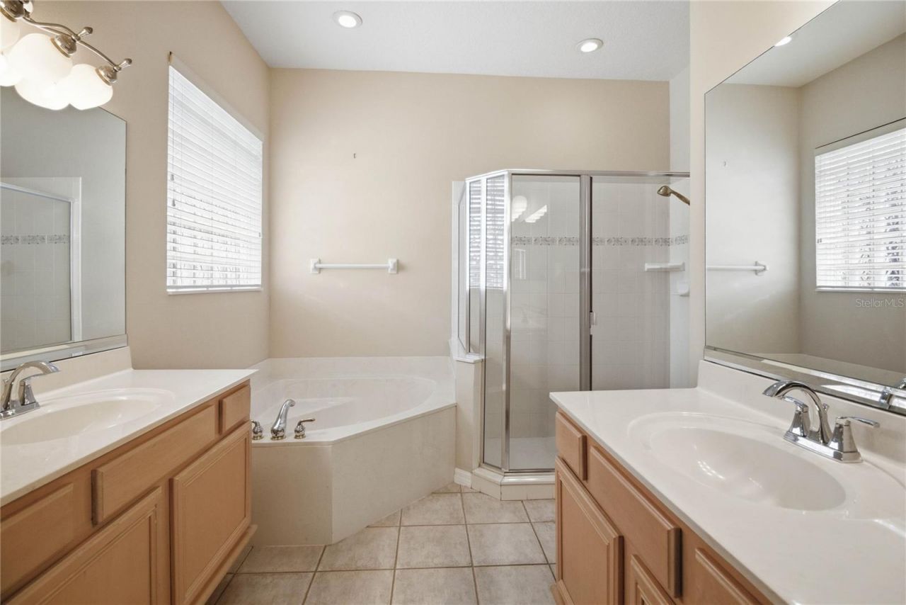 4202 Belle Grove Court, Belle Isle, FL 32812 Photo