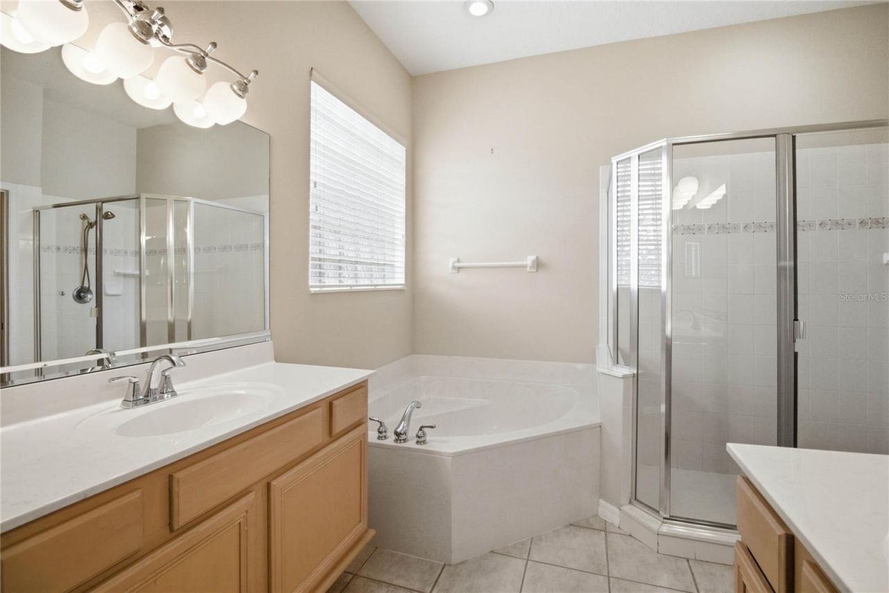 4202 Belle Grove Court, Belle Isle, FL 32812 Photo