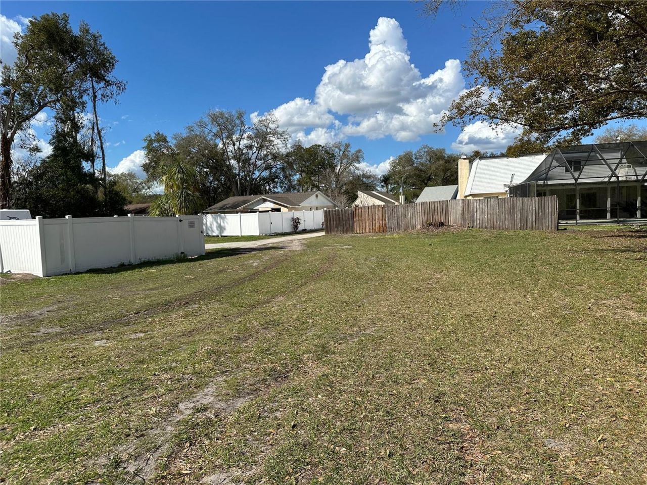 Sunrise Drive, Lutz, FL 33549 Photo