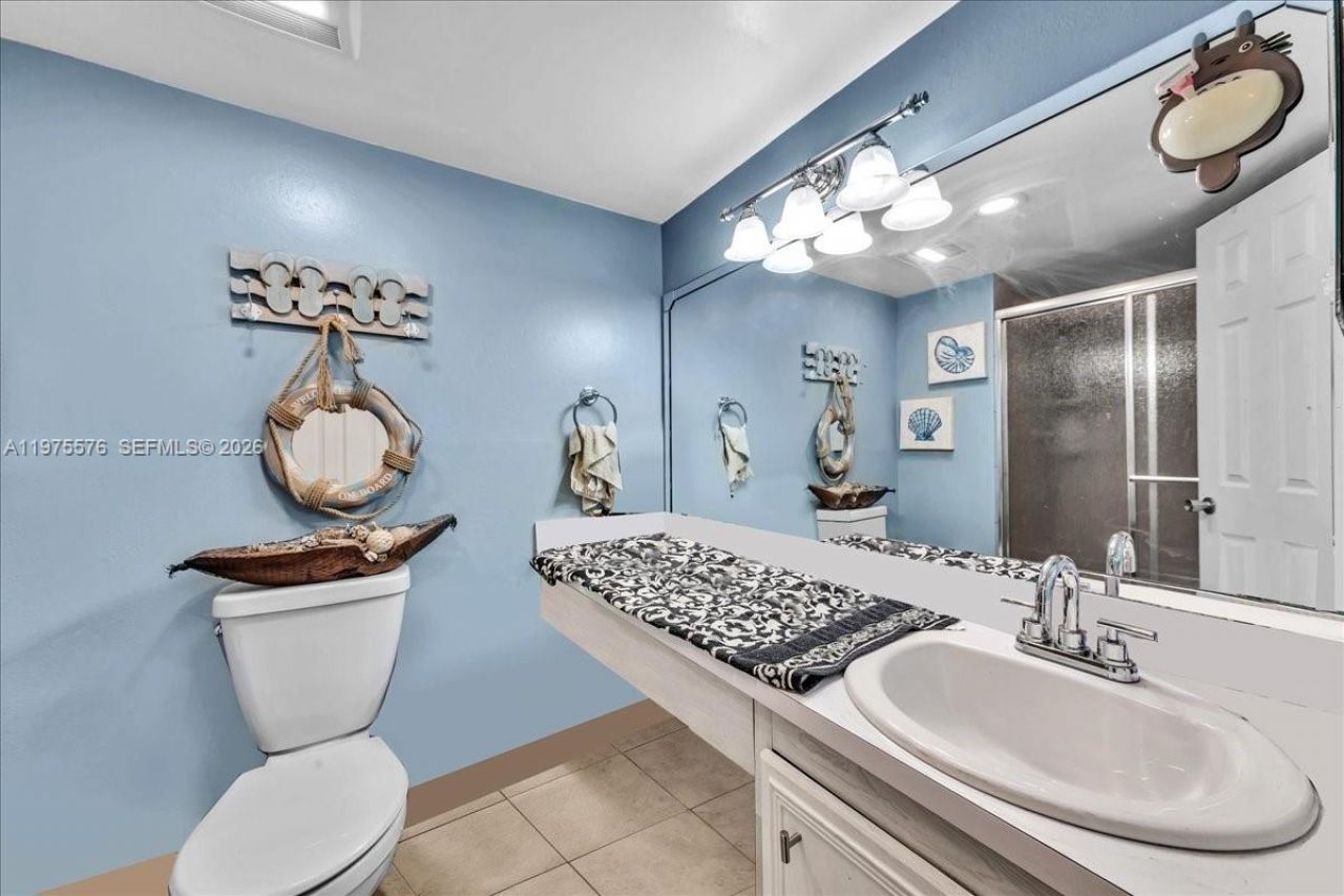 9410 Live Oak Pl , Unit 110, Davie, FL 33324 Photo