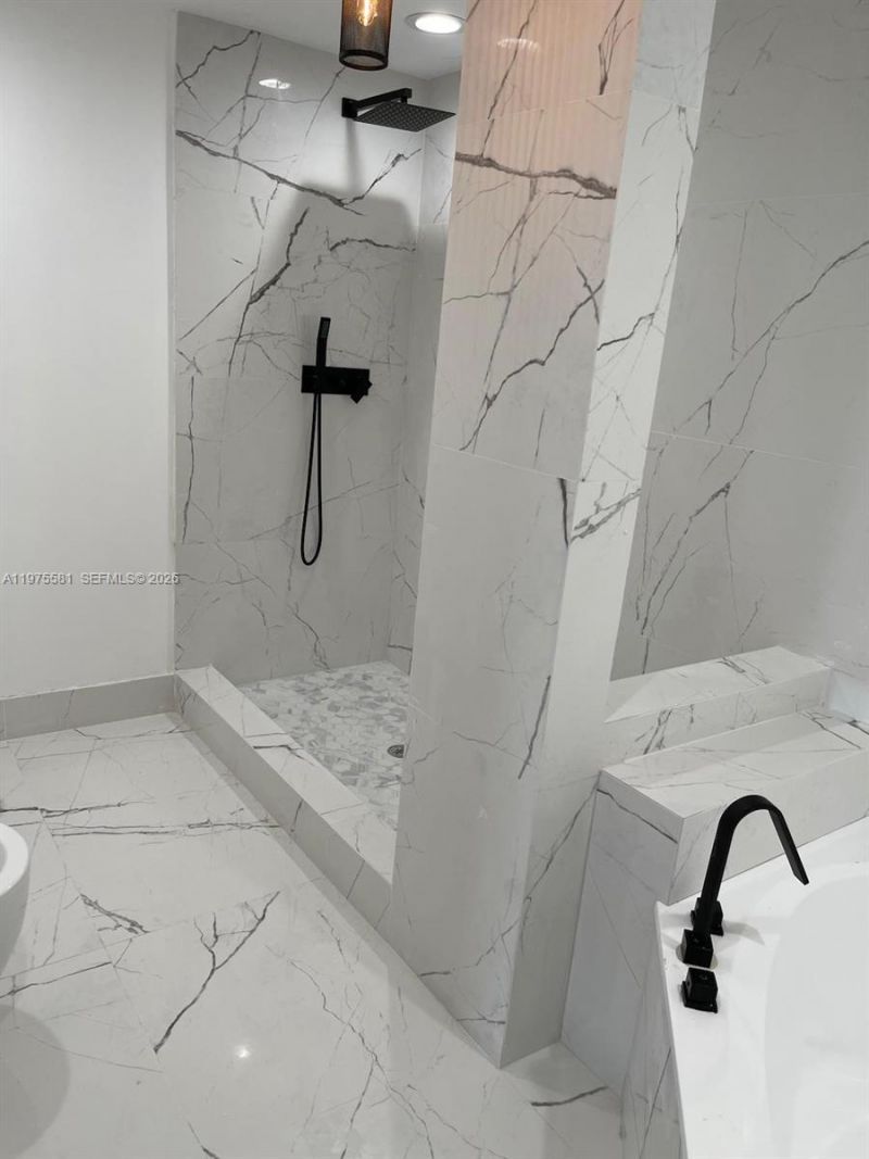 10750 NW 66th St, Unit 411, Doral, FL 33178 Photo