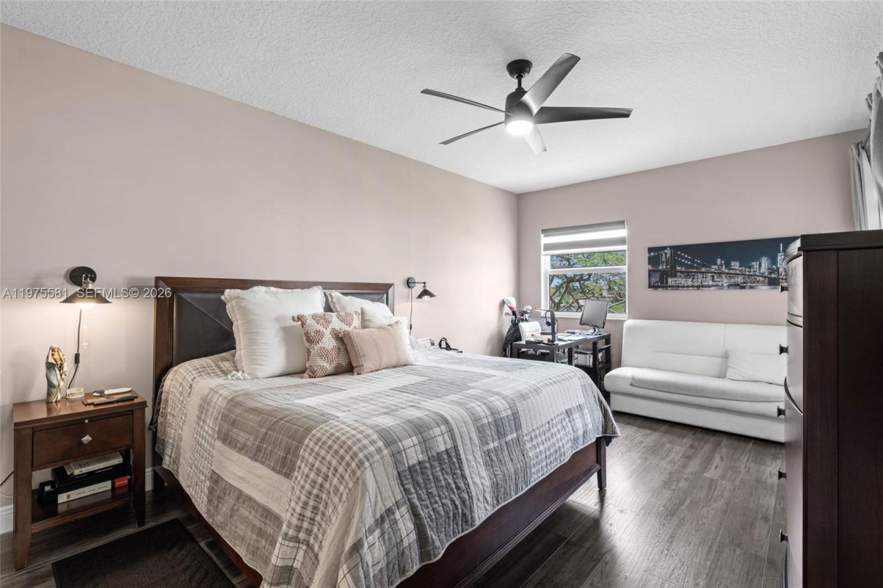 10750 NW 66th St, Unit 411, Doral, FL 33178 Photo