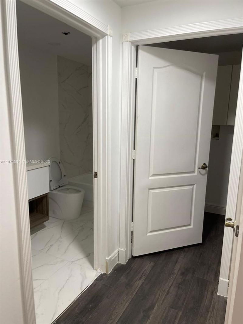 10750 NW 66th St, Unit 411, Doral, FL 33178 Photo