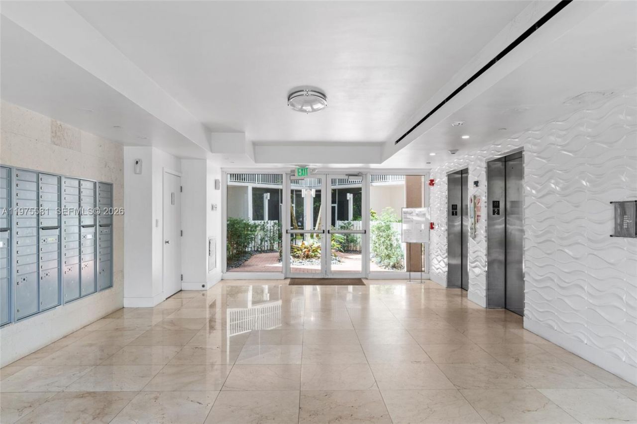 10750 NW 66th St, Unit 411, Doral, FL 33178 Photo