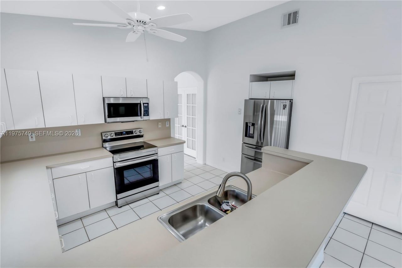 12109 NW 52nd Ct, Coral Springs, FL 33076 Photo