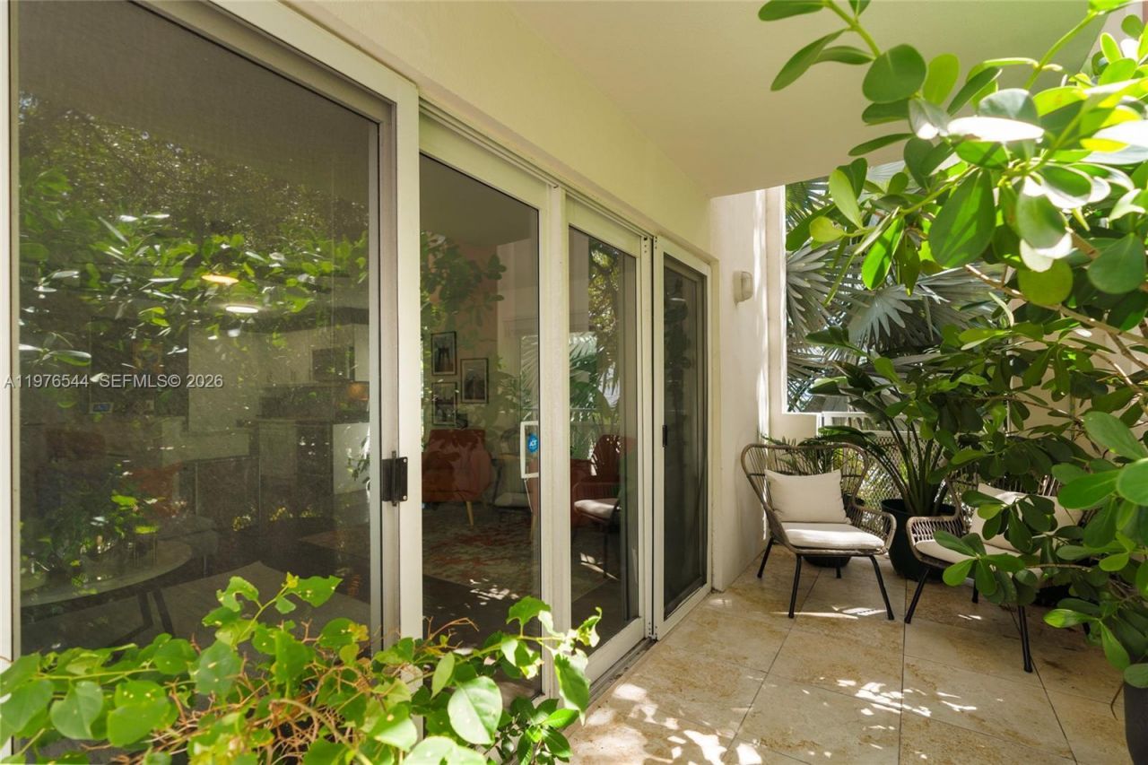 1005 8th St , Unit 206, Miami Beach, FL 33139 Photo