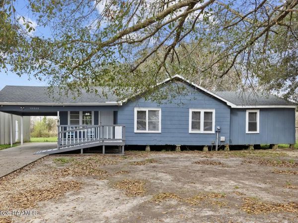 10808 Clarise Drive , Abbeville, LA 70510