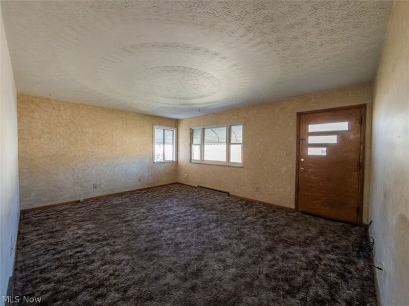 1876 Harding Avenue, Akron, OH 44312 Photo 5