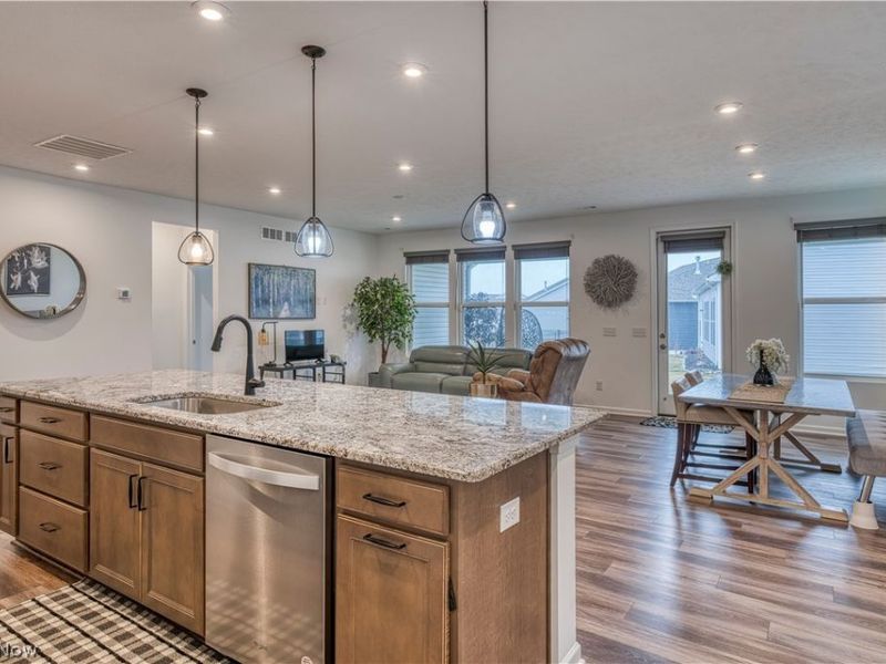 33316 Midship Drive, Avon Lake, OH 44012 Photo 3