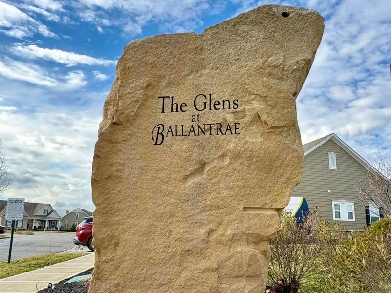 7013 Wind Rose Way, Unit 42, Dublin, OH 43016 Photo 2