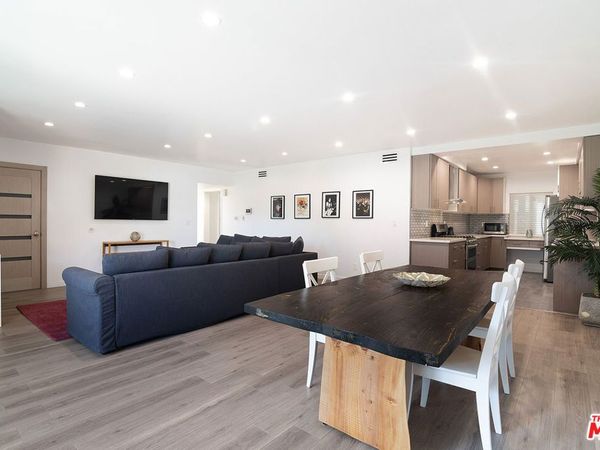 4445 Cartwright Avenue , Unit 116, Toluca Lake, CA 91602