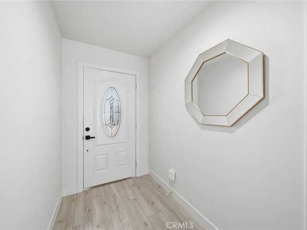 305 N College , La Habra, CA 90631