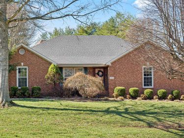 1517 Greenmeadow Court, Bowling Green, KY 42104