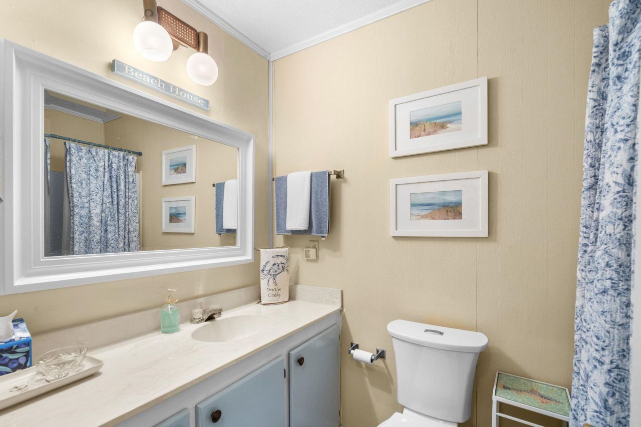 6001 1742 South Kings Hwy. Photo 19