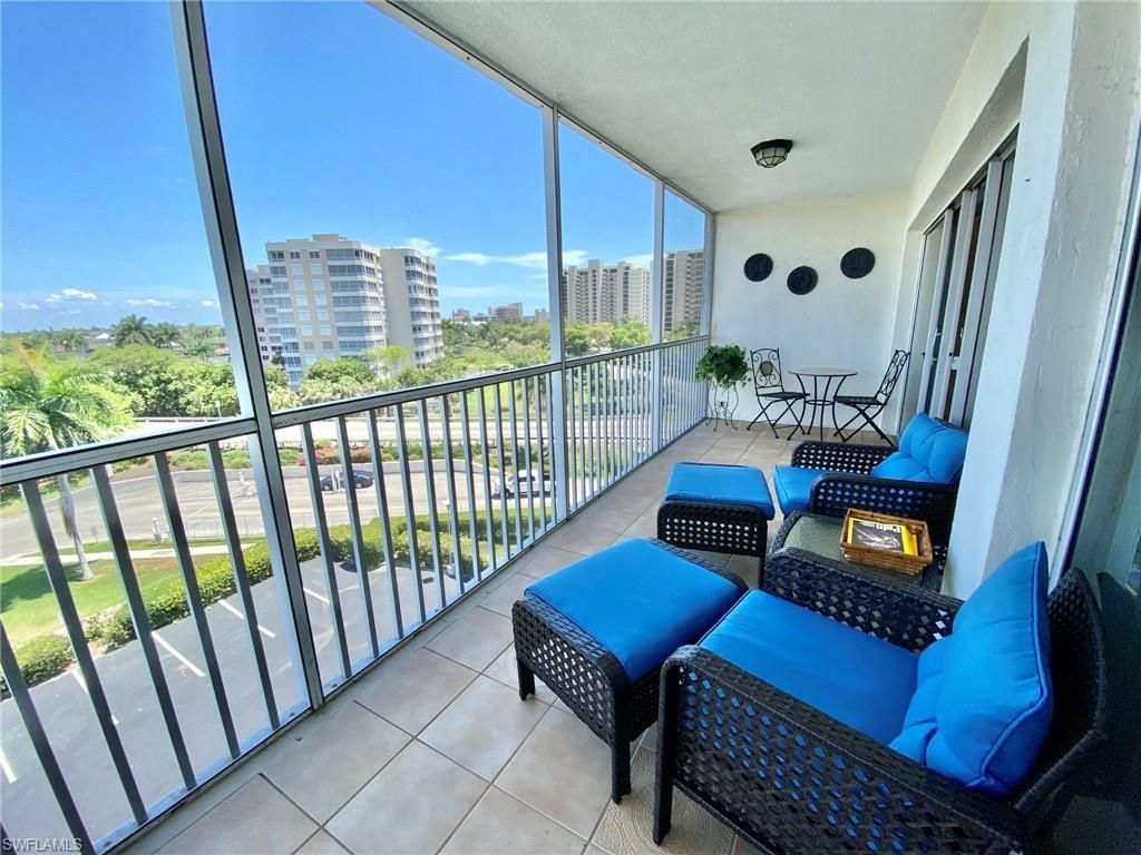 1 Bluebill Ave, Unit 604, Naples, FL 34108 Photo