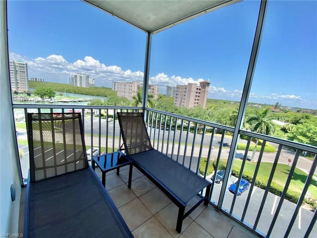 1 Bluebill Ave, Unit 604, Naples, FL 34108 Photo