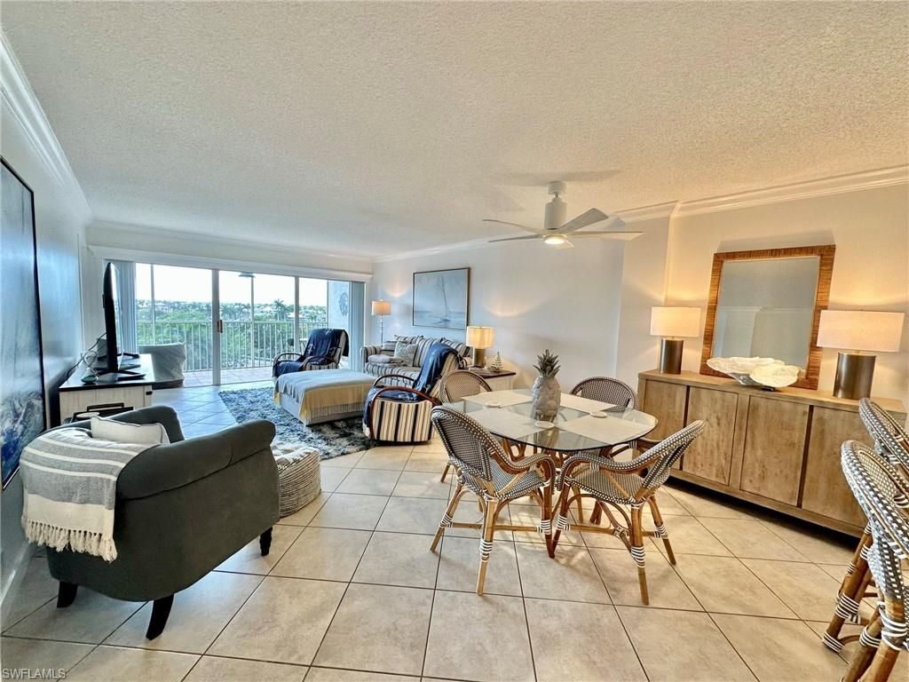 1 Bluebill Ave, Unit 604, Naples, FL 34108 Photo