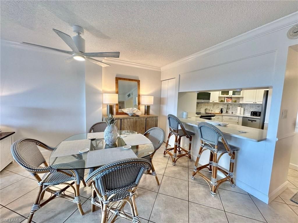 1 Bluebill Ave, Unit 604, Naples, FL 34108 Photo