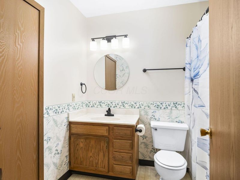 477 Courtland Lane, Pickerington, OH 43147 Photo 16